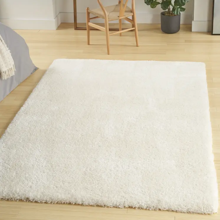5' X 7' Cream Shag Area Rug