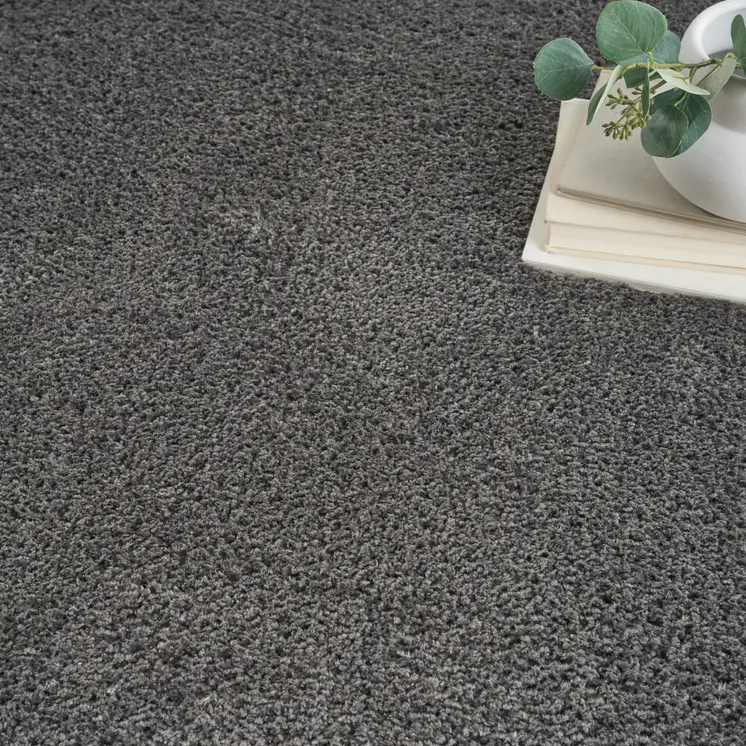 5' X 7' Gray Shag Area Rug