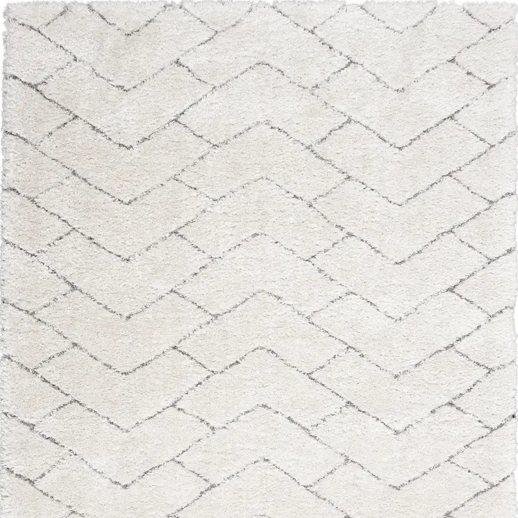 5' X 7' Ivory and Gray Chevron Shag Area Rug