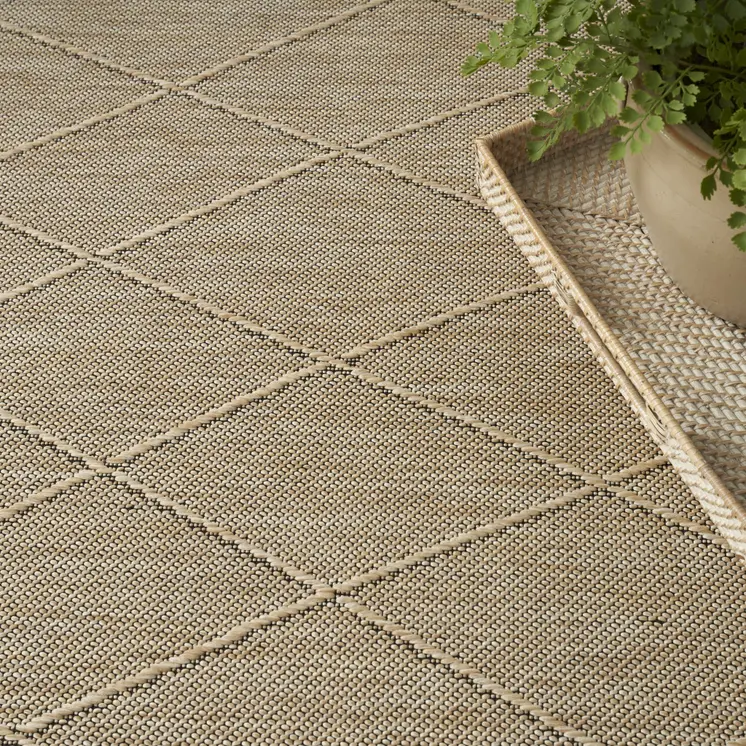 8' X 10' Natural And Light Brown Geometric Indoor Outdoor Area Rug