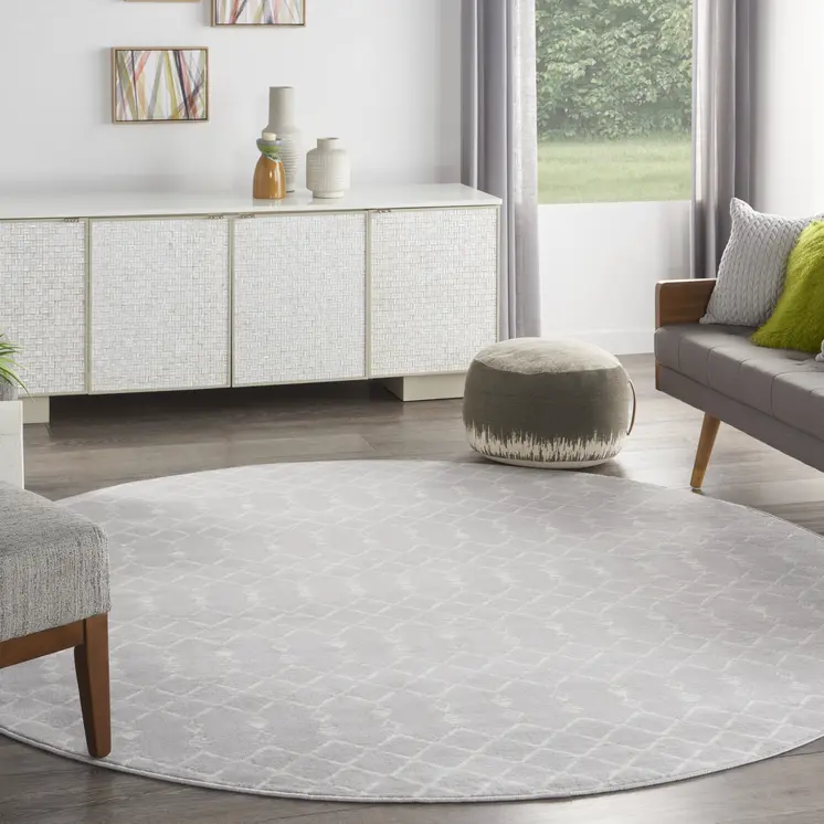 8' Gray and Ivory Geometric Round Rug