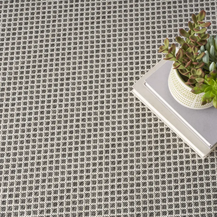 6' Ivory And Charcoal Round Geometric Indoor Outdoor Area Rug
