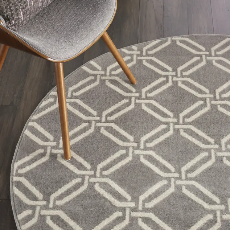 5' Gray and Beige Trellis Round Rug