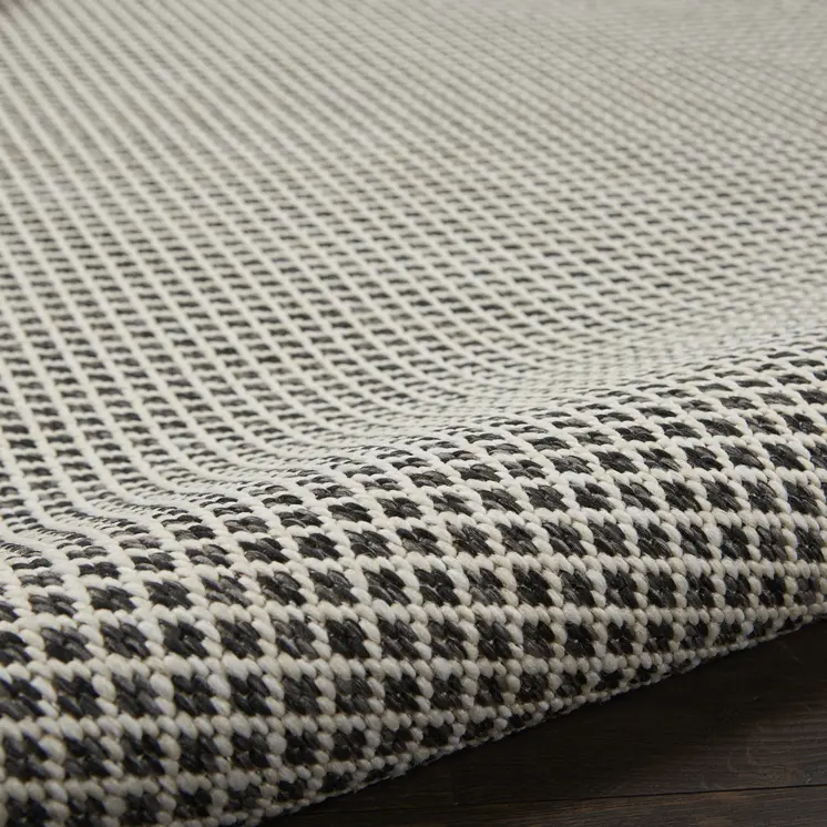 5' Ivory And Charcoal Round Geometric Indoor Outdoor Area Rug
