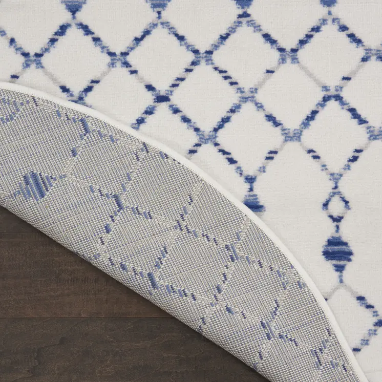5' Ivory and Blue Geometric Round Rug