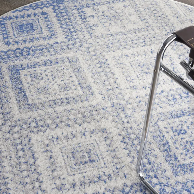 5' Ivory and Blue Geometric Distressed Round Rug