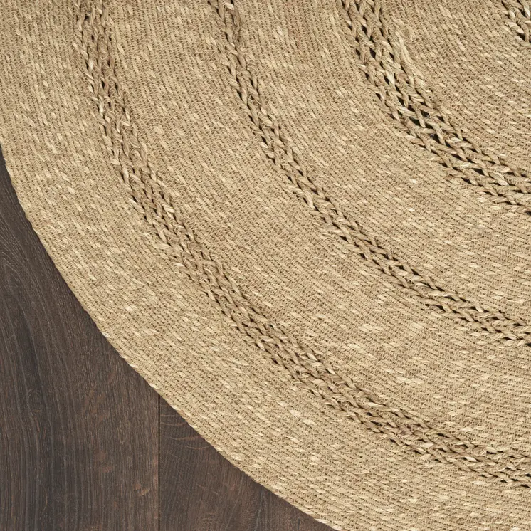 5' Natural And Brown Round Handmade Indoor Outdoor Area Rug