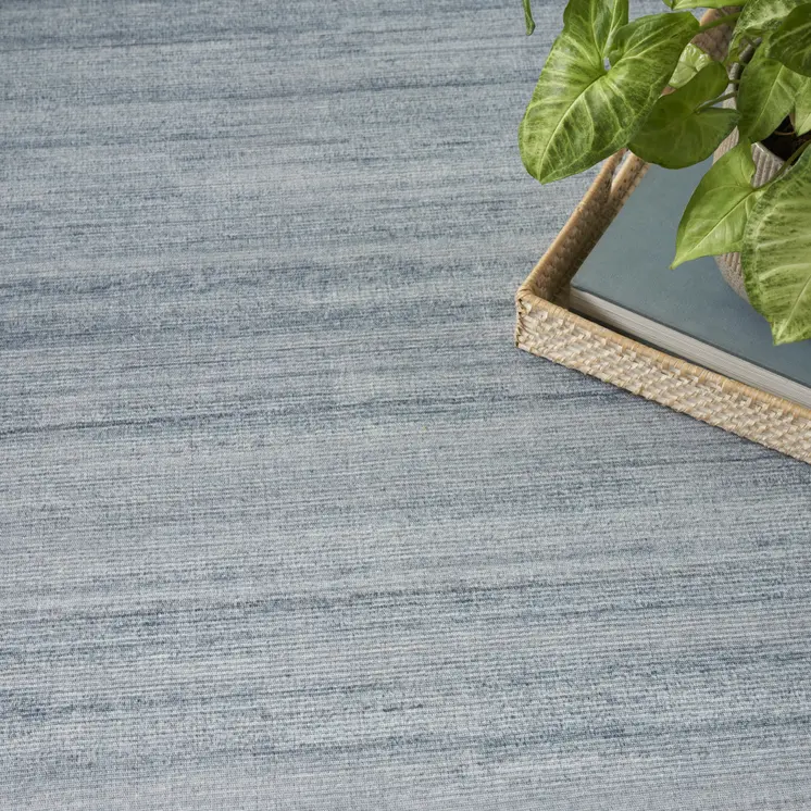 4' X 6' Aqua Abstract Washable Area Rug