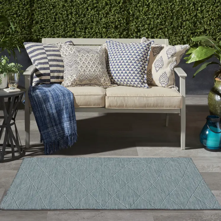 3' X 5' Aqua And Ivory Geometric Indoor Outdoor Area Rug