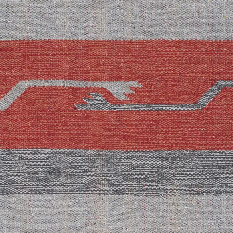 5' X 7' Gray and Red Southwestern Handmade Area Rug With Fringe