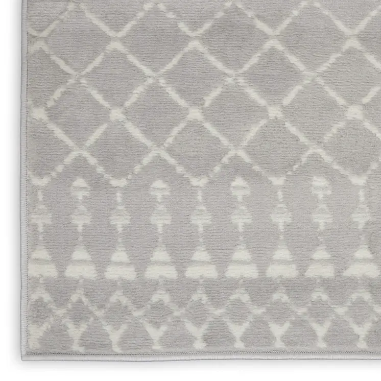 4' X 6' Gray and Ivory Geometric Area Rug