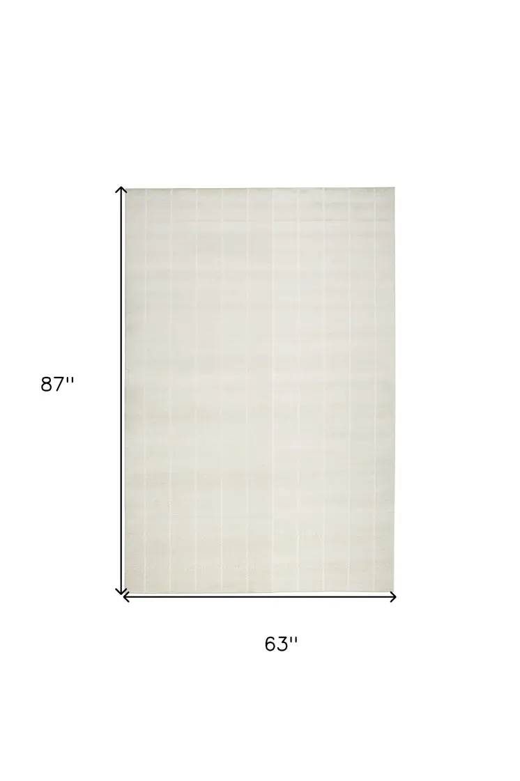 5' X 7' Cream Geometric Area Rug