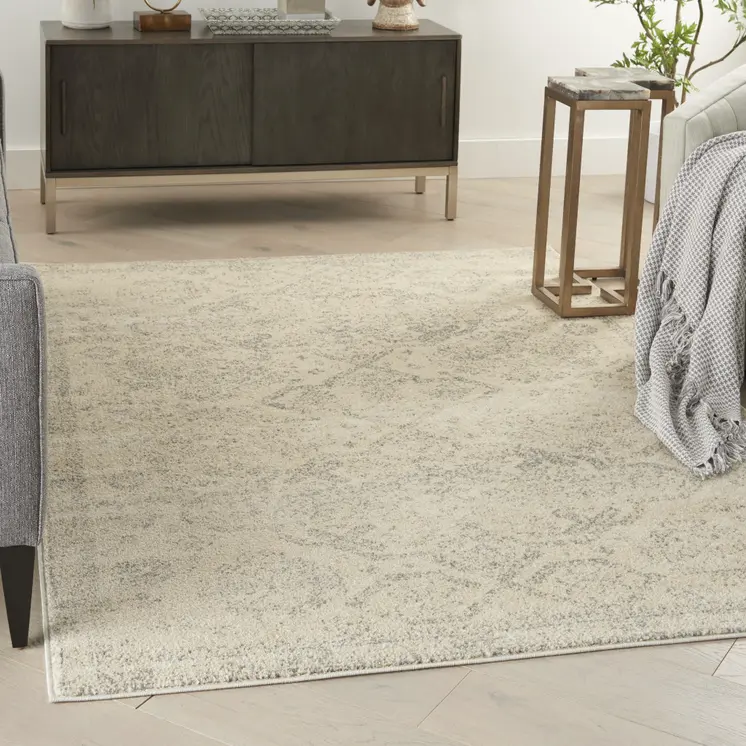 4' X 6' Beige And Gray Oriental Distressed Area Rug
