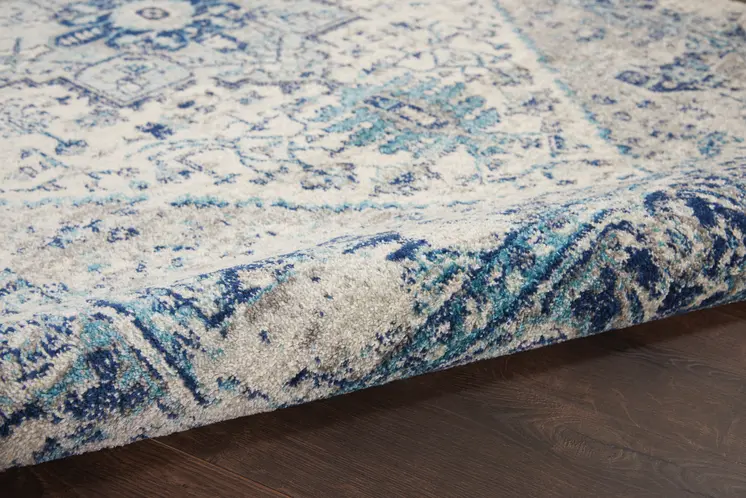 4' X 6' Ivory And Light Blue Floral Medallion Distressed Area Rug
