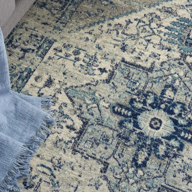 4' X 6' Ivory And Light Blue Floral Medallion Distressed Area Rug