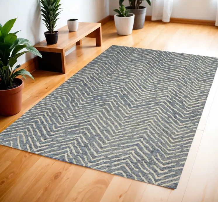 4' X 6' Indigo and Ivory Wool Chevron Area Rug