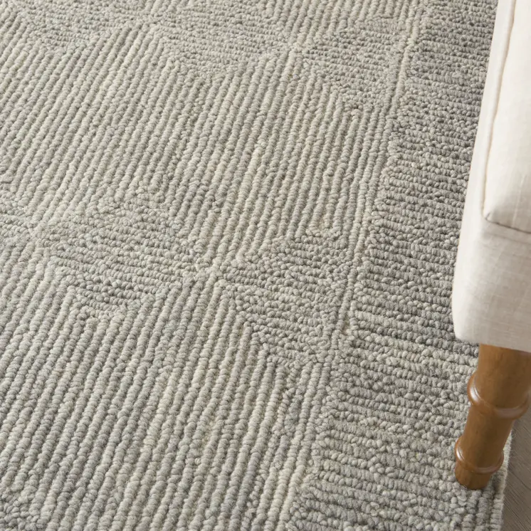 5' X 7' Gray Wool Geometric Area Rug