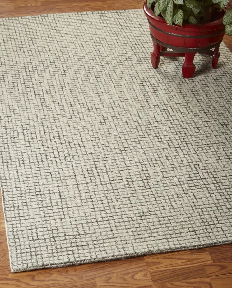 8' Gray And Ivory Wool Checkered Hand Hooked Runner Rug