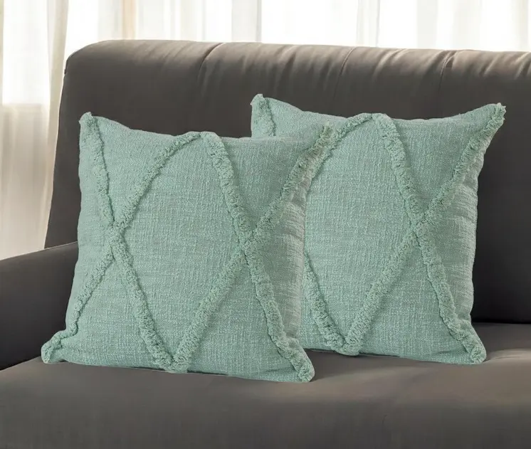 Set of Two Green Diamond Cotton Throw Pillow With Fringe