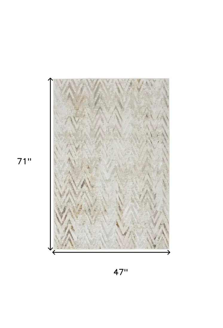 4' X 6' Ivory Black and Gray Chevron Distressed Non Skid Area Rug