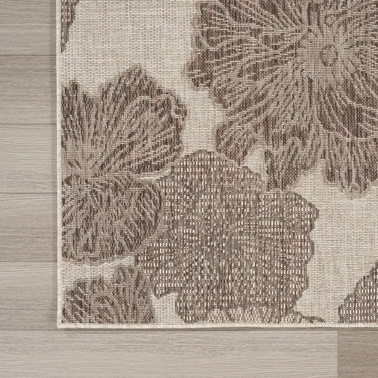3' X 5' Natural And Ivory Floral Indoor Outdoor Area Rug