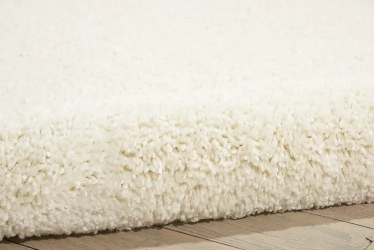5' X 7' Ivory Shag Area Rug