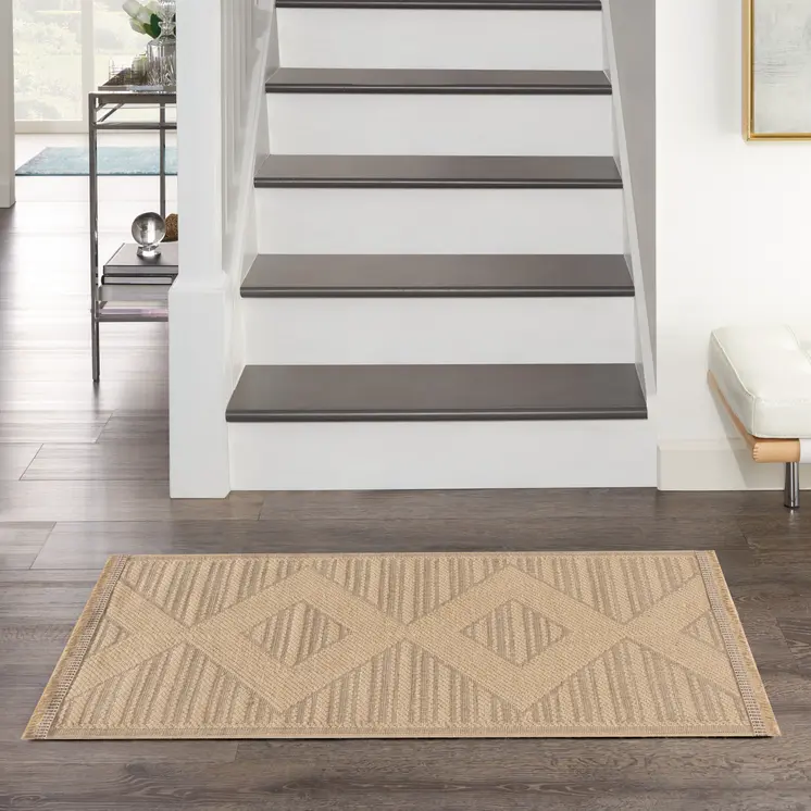 2' X 4' Natural And Beige Geometric Flatweave Non Skid Area Rug With Fringe