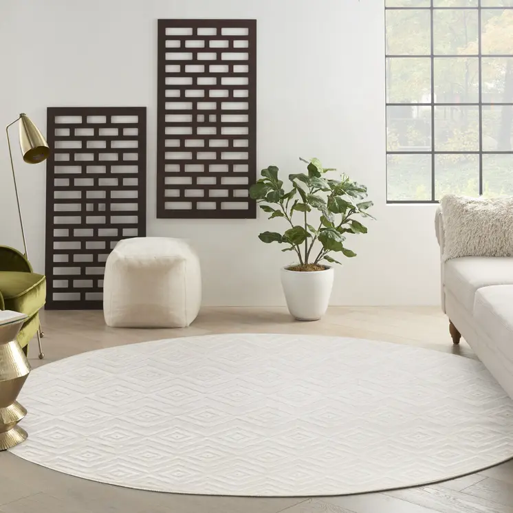 8' Ivory And White Geometric Indoor Outdoor Area Rug