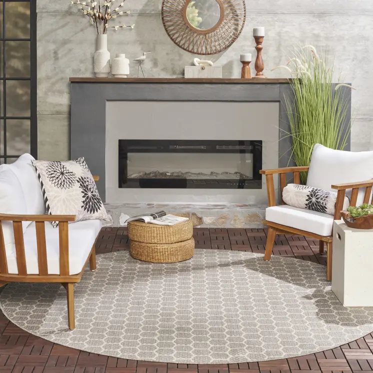 8' Gray And Ivory Geometric Indoor Outdoor Area Rug