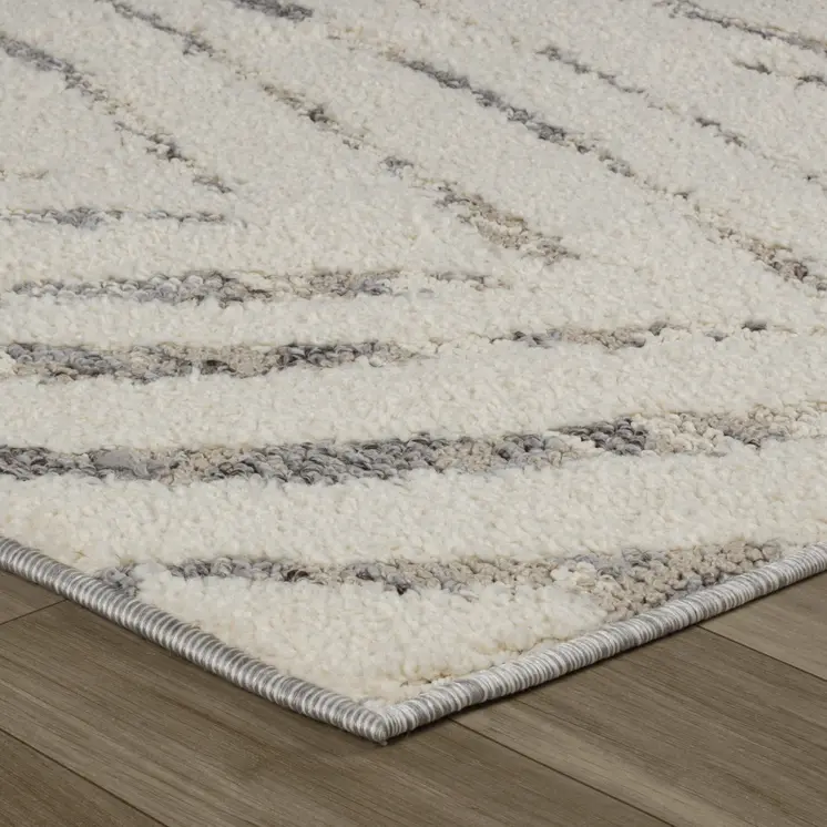 5' X 8' Gray and Cream Botanical Leaves Area Rug