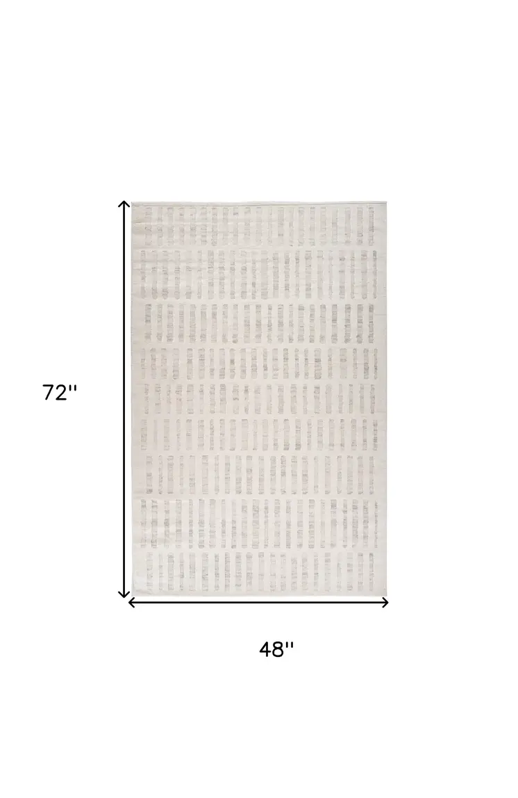 4' X 6' Gray and Beige Geometric Distressed Area Rug
