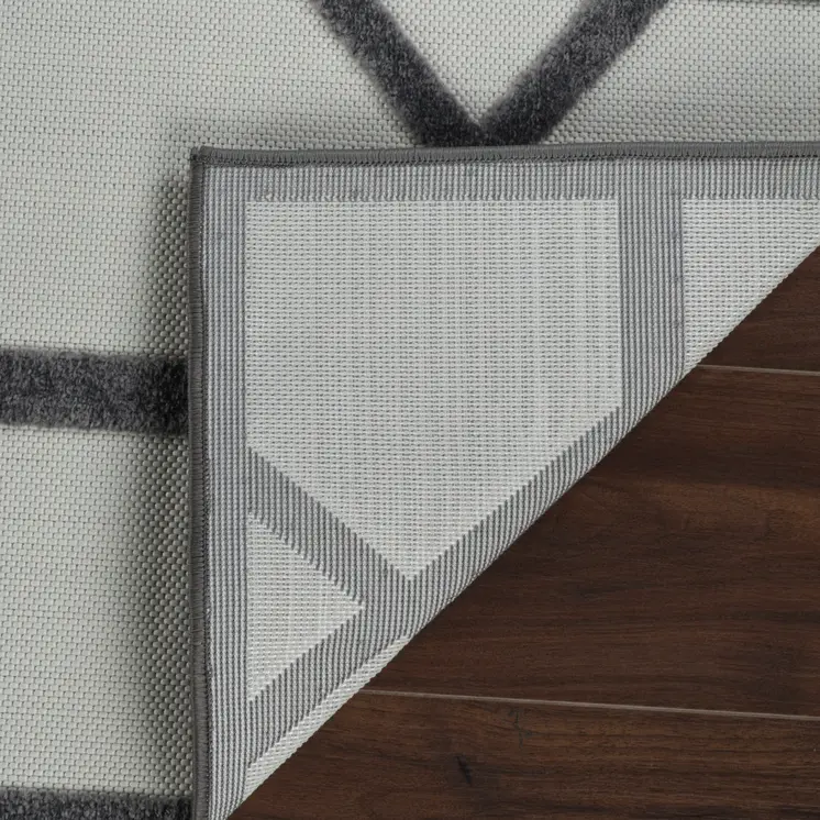 8' X 10' Beige And Gray Geometric Distressed Indoor Outdoor Area Rug