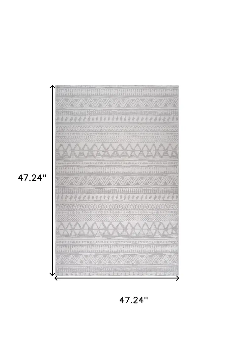 4' X 6' Gray and Cream Abstract Distressed Area Rug