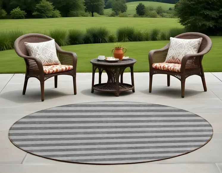 8' Round Gray and White Round Striped Washable Non Skid Indoor Outdoor Area Rug