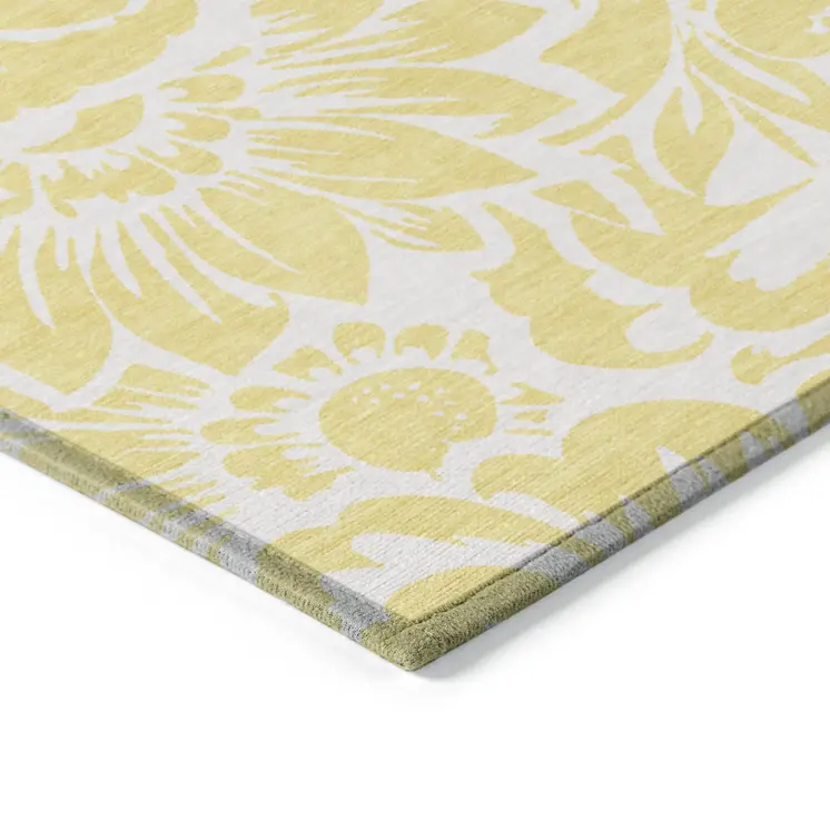 8' X 8' Yellow and Ivory Round Floral Washable Non Skid Indoor Outdoor Area Rug