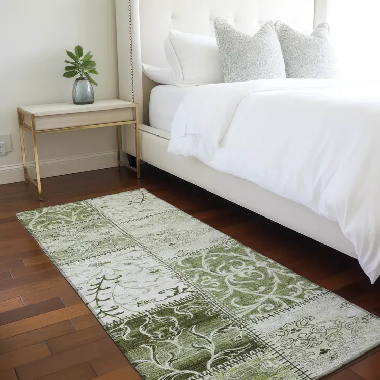 8' Runner Green Patchwork Washable Non Skid Indoor Outdoor Runner Rug