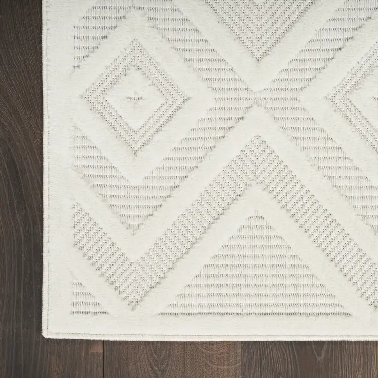 8' Ivory And White Geometric Indoor Outdoor Runner Rug