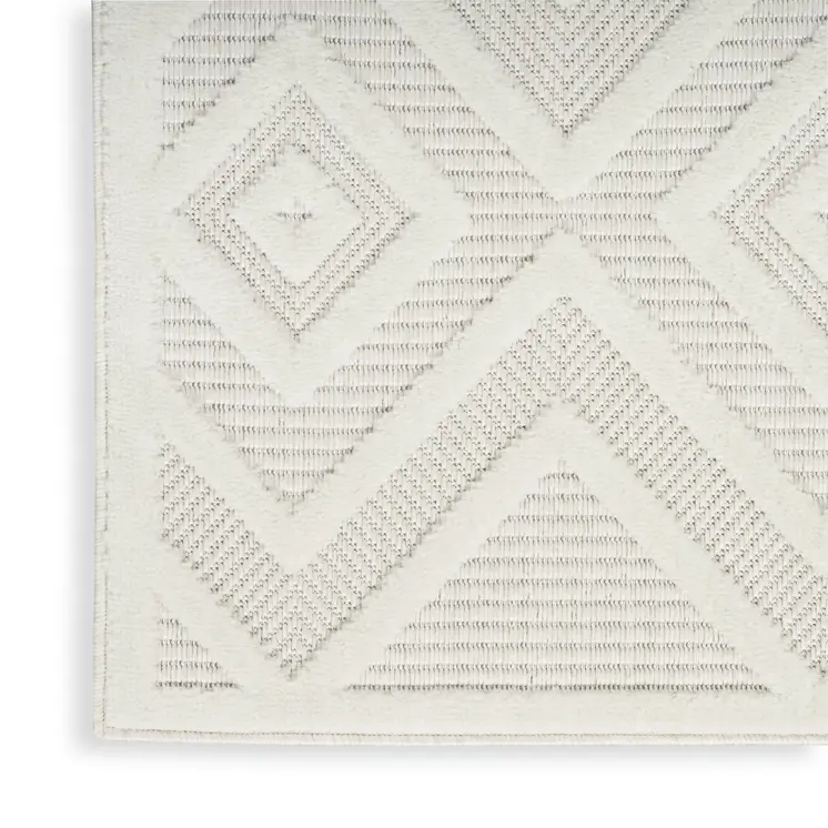 8' Ivory And White Geometric Indoor Outdoor Runner Rug