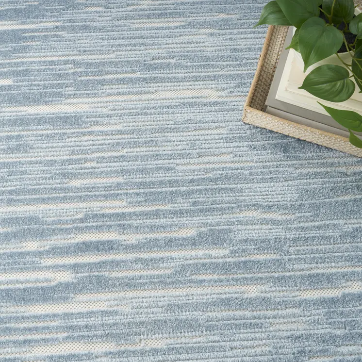 5' X 7' Blue Geometric Area Rug