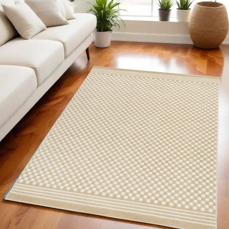 5' X 7' Tan Geometric Area Rug