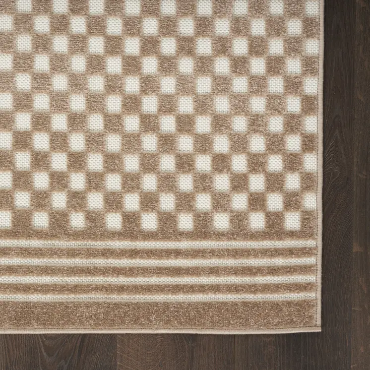 7' X 9' Brown Geometric Area Rug