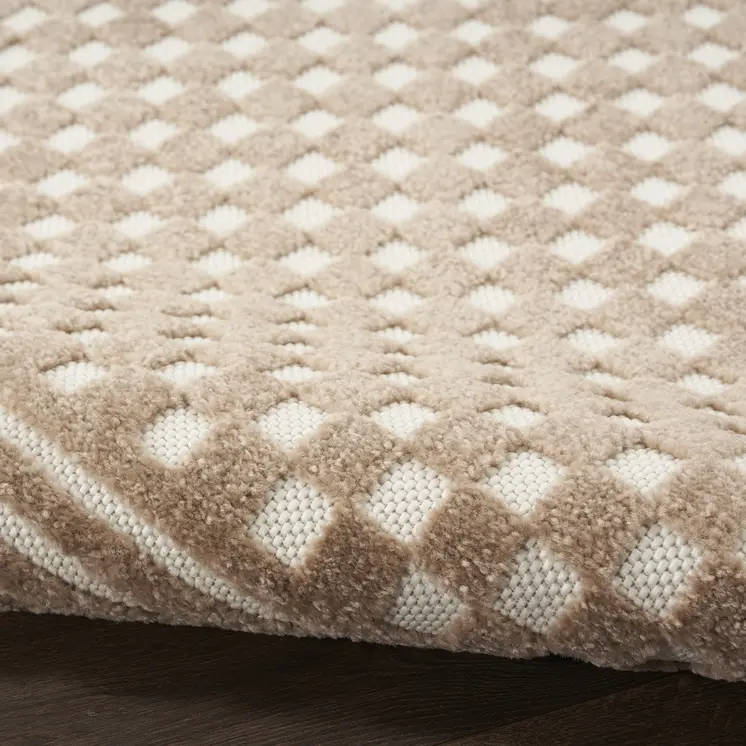 7' X 9' Brown Geometric Area Rug