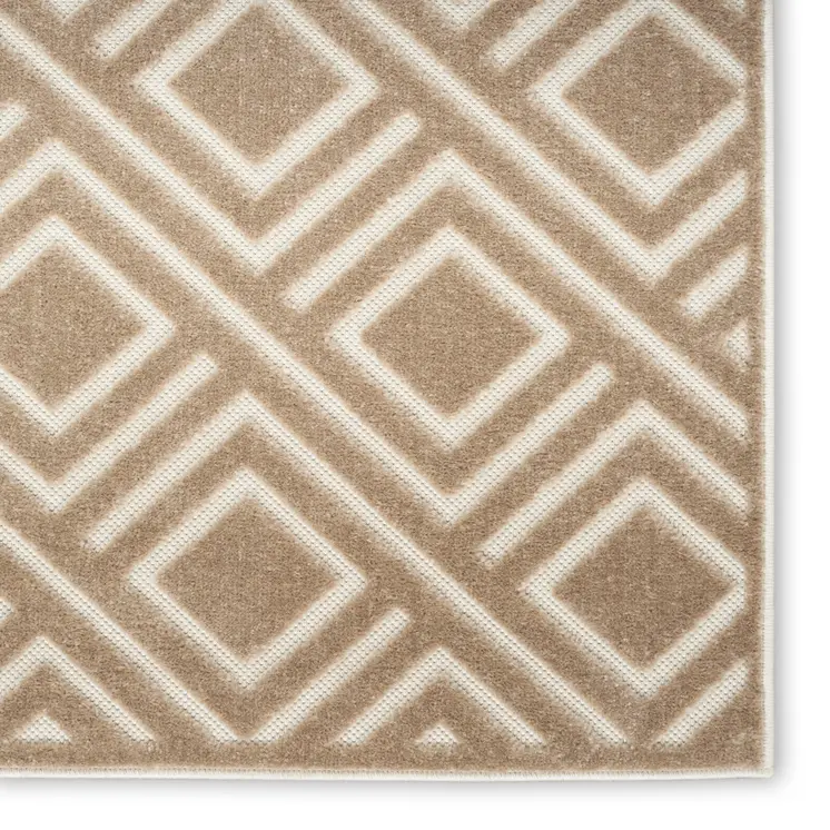 7' X 9' Brown Geometric Area Rug