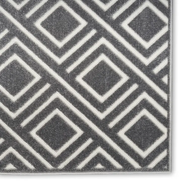 7' X 9' Gray Geometric Area Rug