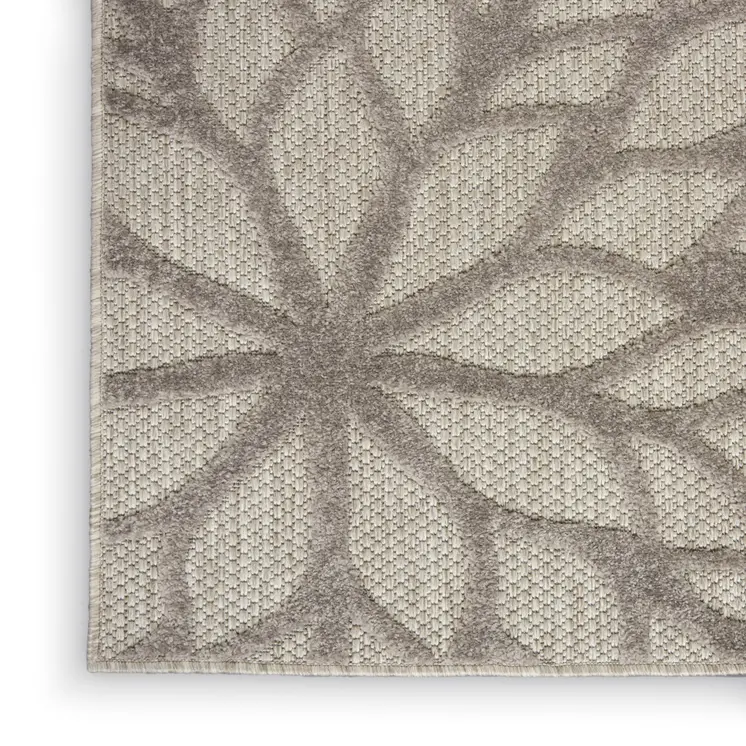 9' X 12' Gray And Silver Floral Indoor Outdoor Area Rug