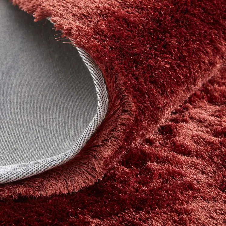 4' X 6' Red Shag Hand Tufted Area Rug