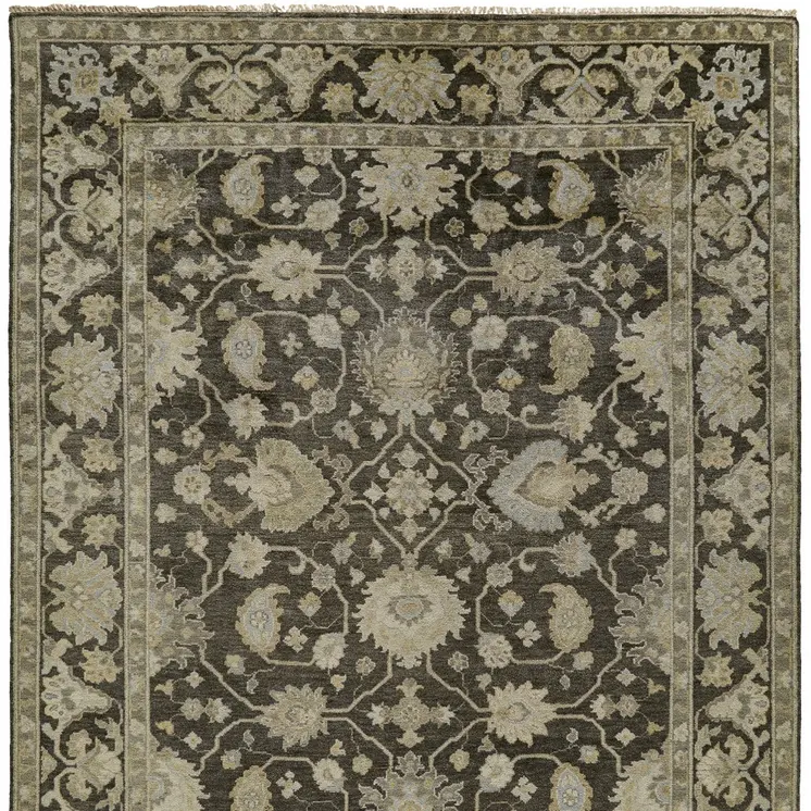8' X 10' Taupe and Gray Wool Floral Hand Knotted Area Rug