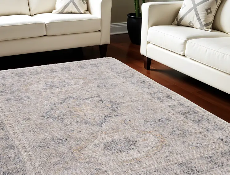 8' X 10' Tan and Gray Oriental Hand Woven Distressed Area Rug With Fringe