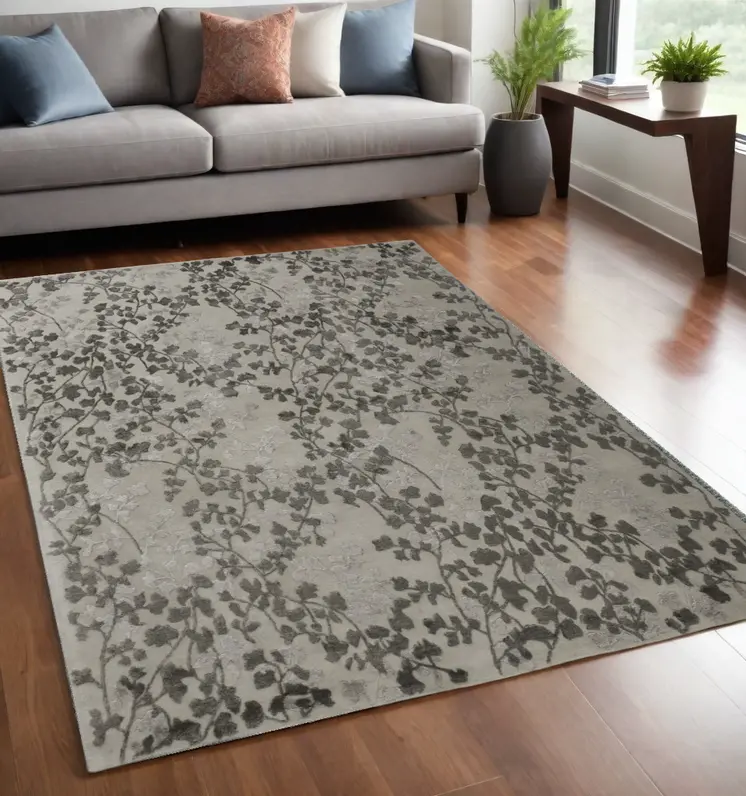 5' X 8' Gray and Silver Floral Hand Tufted Area Rug