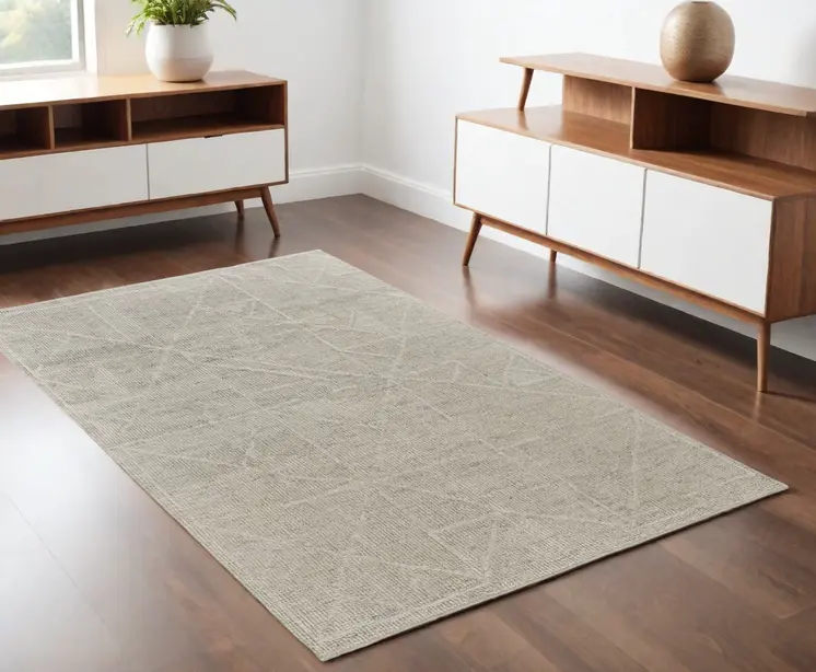 4' X 6' Tan and Ivory Wool Hand Knotted Area Rug